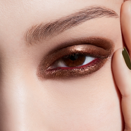 MAC Cosmetics Dazzleshadow Liquid bleščeča tekoča senčila za oči