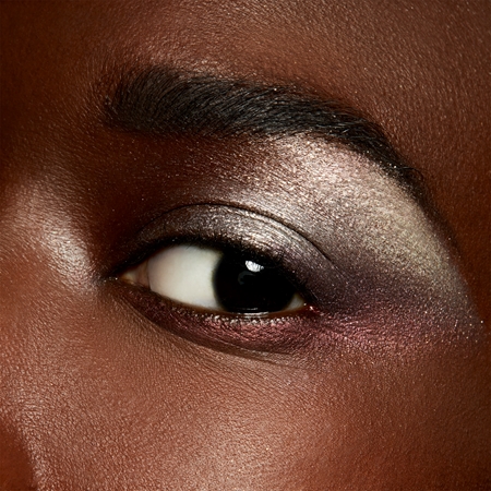 MAC Cosmetics Dazzleshadow žvilgūs akių šešėliai