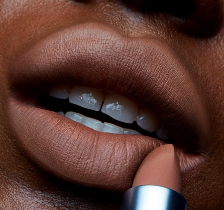 MAC Cosmetics Powder Kiss Lipstick Matt huulepulk