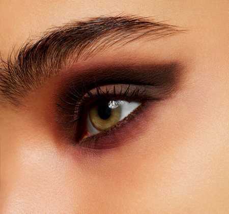 MAC Cosmetics Powder Kiss Soft Matte Eye Shadow akių šešėliai