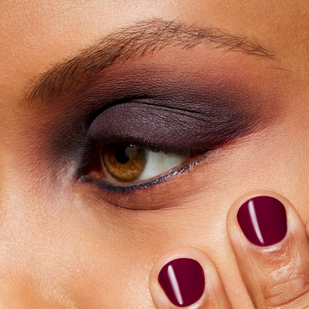 MAC Cosmetics Powder Kiss Soft Matte Eye Shadow akių šešėliai