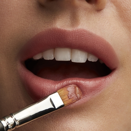 MAC Cosmetics Lustreglass Sheer-Shine Lipstick šminka z bleščečim finišem