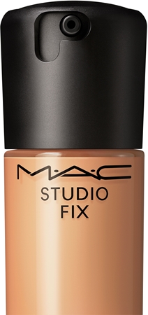 MAC Cosmetics Studio Fix Fluid SPF 15 24HR Matte Foundation + Oil Control matující make-up SPF 15