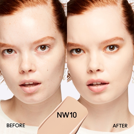 MAC Cosmetics Studio Fix Fluid SPF 15 24HR Matte Foundation + Oil Control matující make-up SPF 15