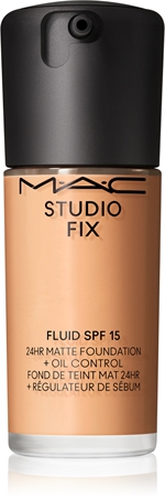 MAC Cosmetics Studio Fix Fluid SPF 15 24HR Matte Foundation + Oil Control matující make-up SPF 15