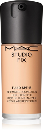 MAC Cosmetics Studio Fix Fluid SPF 15 24HR Matte Foundation + Oil Control matující make-up SPF 15