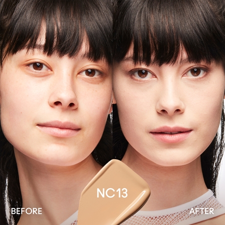 MAC Cosmetics Studio Fix Fluid SPF 15 24HR Matte Foundation + Oil Control Matterende Make-up SPF 15