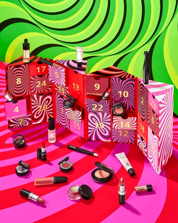 MAC Cosmetics Advent Calendar adventní kalendář