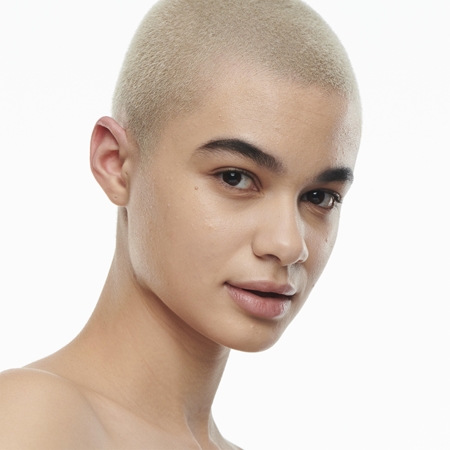 MAC Cosmetics Studio Radiance Serum-Powered Foundation drėkinamasis makiažo pagrindas
