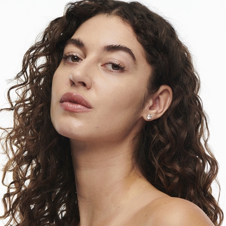 MAC Cosmetics Studio Radiance Serum-Powered Foundation drėkinamasis makiažo pagrindas