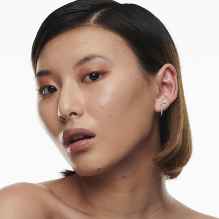 MAC Cosmetics Studio Radiance Serum-Powered Foundation drėkinamasis makiažo pagrindas