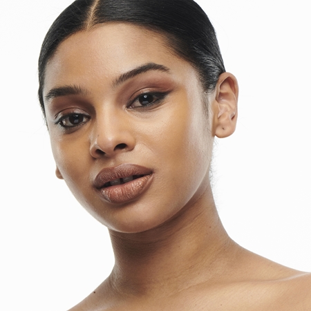MAC Cosmetics Studio Radiance Serum-Powered Foundation drėkinamasis makiažo pagrindas