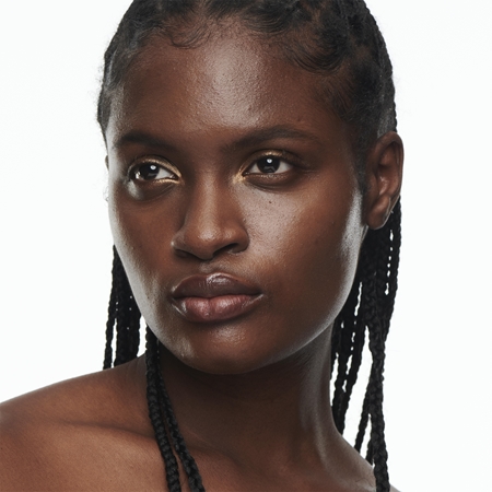 MAC Cosmetics Studio Radiance Serum-Powered Foundation fond de teint hydratant