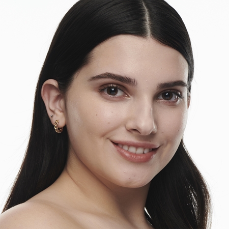MAC Cosmetics Studio Radiance Serum-Powered Foundation hydrating foundation