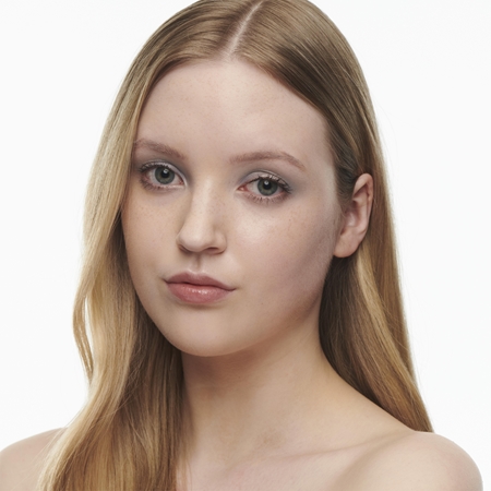MAC Cosmetics Studio Radiance Serum-Powered Foundation drėkinamasis makiažo pagrindas