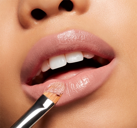 MAC Cosmetics Bubbles & Bows Lustreglass Lipstick червило