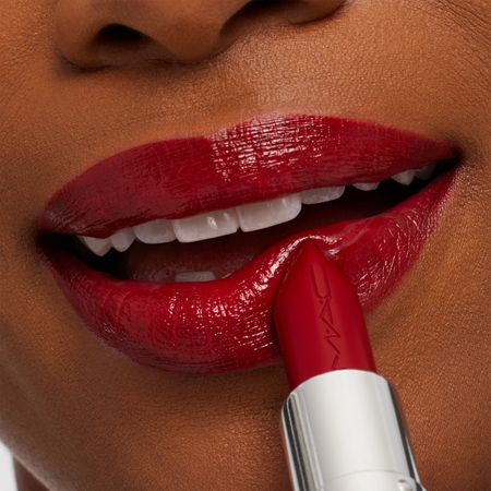 MAC Cosmetics MACximal Sleek Satin Lipstick Kreemjas niisutav huulepulk