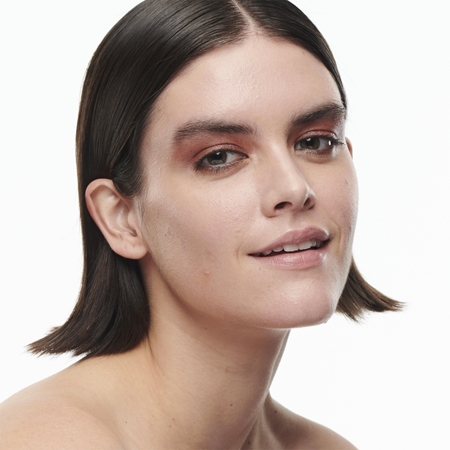 MAC Cosmetics Studio Radiance Serum-Powered Foundation drėkinamasis makiažo pagrindas