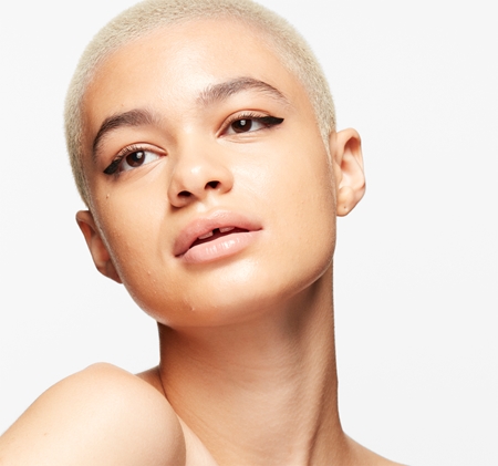 MAC Cosmetics Strobe Dewy Skin Tint cremă hidratantă nuanțatoare