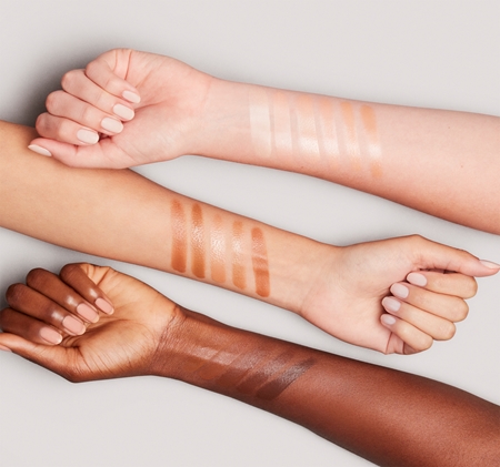MAC Cosmetics Strobe Dewy Skin Tint τονωτική κρέμα ενυδάτωσης με χρώμα
