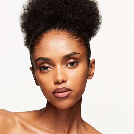 MAC Cosmetics Studio Fix Every-Wear All-Over Face Pen krémový korektor a make-up v jednom