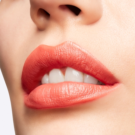 MAC Cosmetics Lustreglass Sheer-Shine Lipstick Lūpu krāsa ar spīdumu