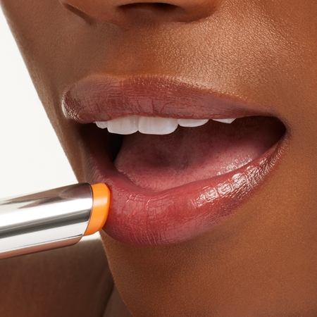 MAC Cosmetics Glow Play Lip Balm vyživující a hydratační balzám na rty