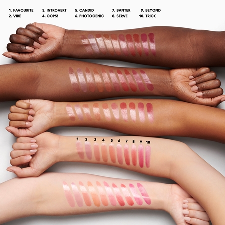 MAC Cosmetics Glow Play Lip Balm vyživující a hydratační balzám na rty