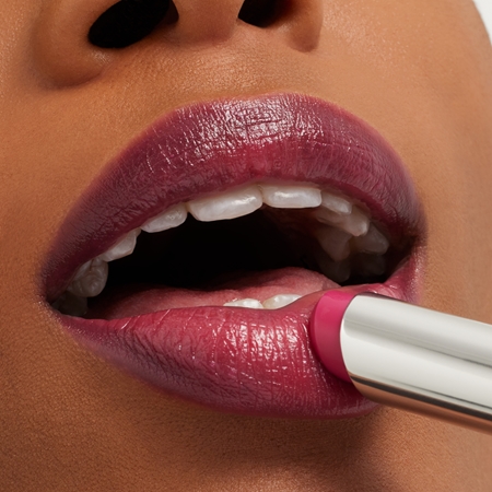 MAC Cosmetics Glow Play Lip Balm nährendes und feuchtigkeitsspendendes Lippenbalsam