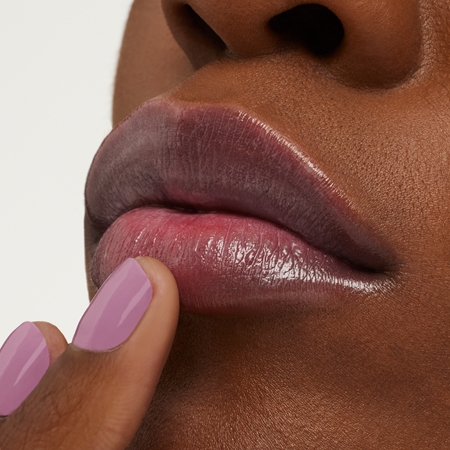 MAC Cosmetics Glow Play Lip Balm Toitev ja niisutav huulepalsam