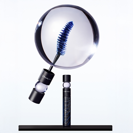 MAC Cosmetics M·A·CStack Elevated Mascara dlouhotrvající řasenka pro objem a natočení řas