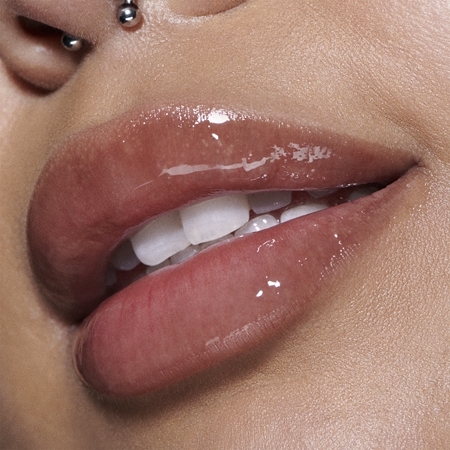 MAC Cosmetics Lipglass Air Mitrinošs lūpu spīdums