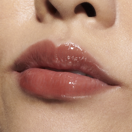 MAC Cosmetics Lipglass Air Mitrinošs lūpu spīdums