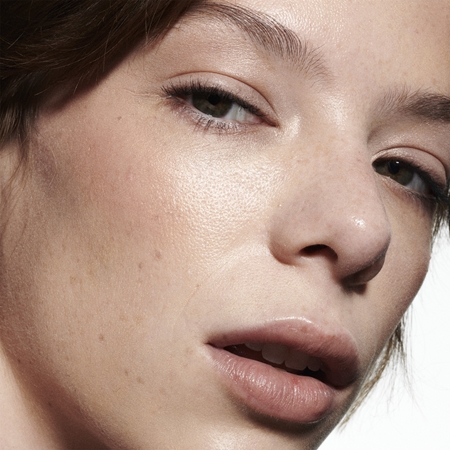 MAC Cosmetics Strobe Liquid Blush tekutá tvářenka