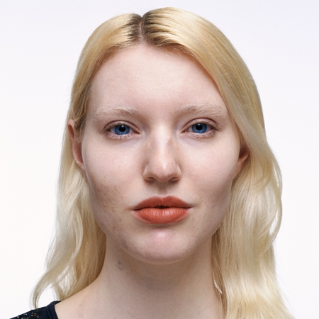 MAC Cosmetics Studio Fix 36HR Smooth Angles Concealer tartós korrektor