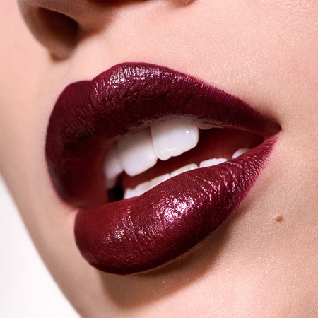 MAC Cosmetics Dazzlelips Crayon Glittering Lipstick in a pencil