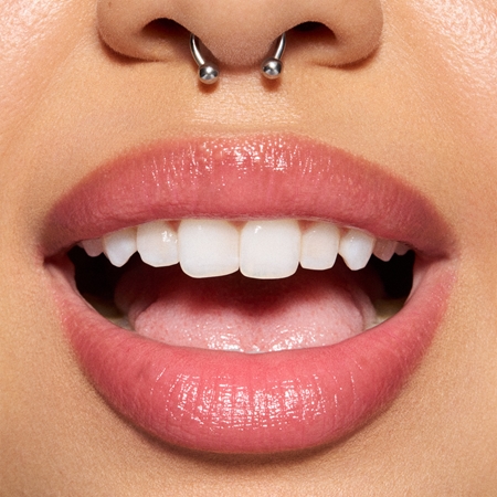 MAC Cosmetics Glow Play Lip Balm nährendes und feuchtigkeitsspendendes Lippenbalsam