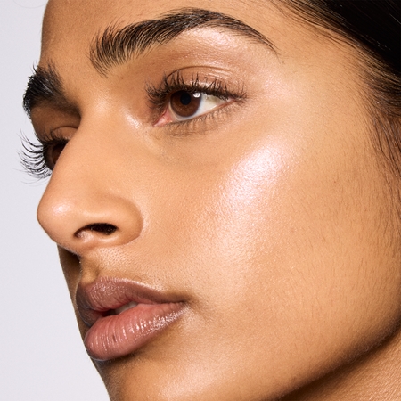 MAC Cosmetics Glow Play Bouncy Highlighter iluminador