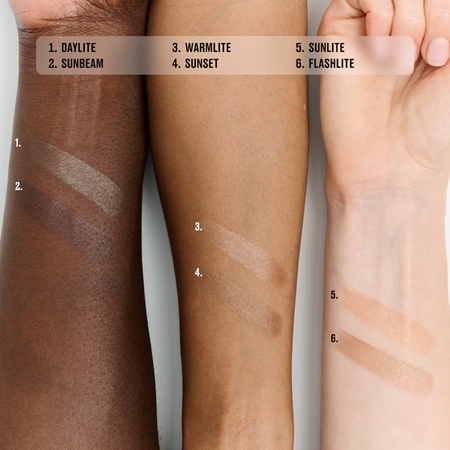 MAC Cosmetics Strobe Beam Bronzelighter bronzer liquide à effet éclaircissant