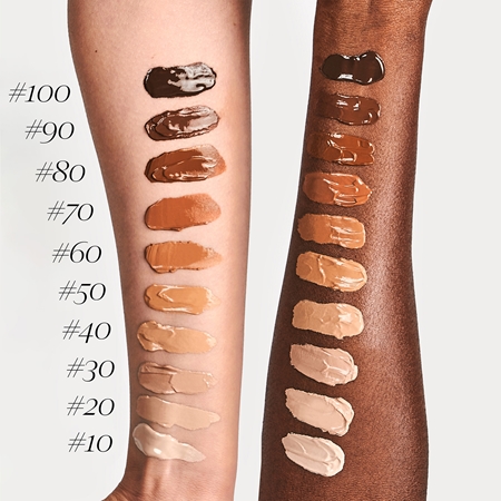 MÁDARA Skin Equal λαμπρυντικό μεικ απ για φυσική εμφάνιση SPF 20