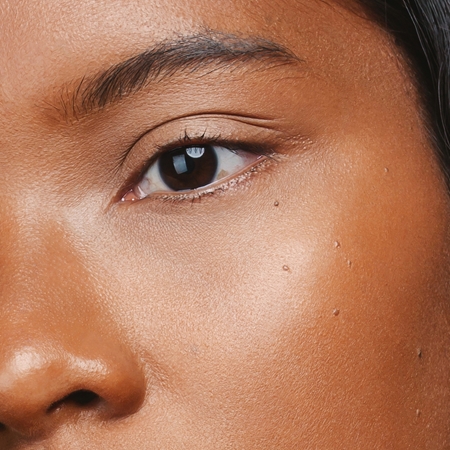 MÁDARA The Concealer krémový krycí korektor