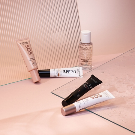 MÁDARA WHEREVER Travel Set 5-In-1 zestaw podróżny dla doskonałej skóry