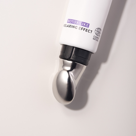 MÁDARA Time Miracle Wrinkle Resist creme de olhos antirrugas com aplicador
