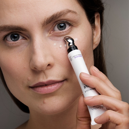 MÁDARA Time Miracle Wrinkle Resist creme de olhos antirrugas com aplicador