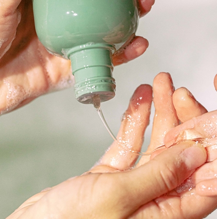 MÁDARA Kind Mild Shampoo jemný šampon