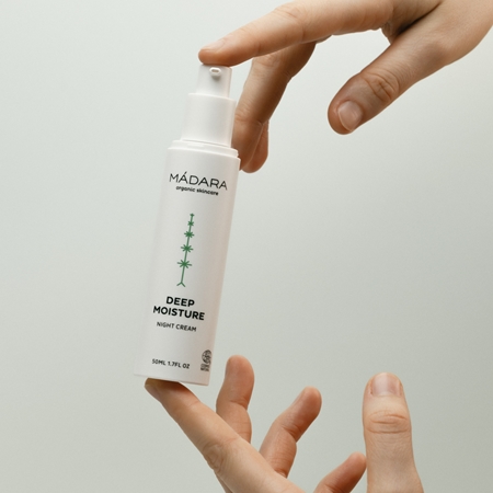 MÁDARA Deep Moisture noční krém pro intenzivní hydrataci