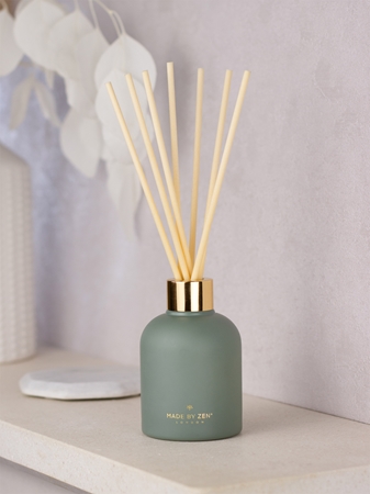 MADE BY ZEN Cedar & Cardamom diffuseur d'huiles essentielles avec recharge