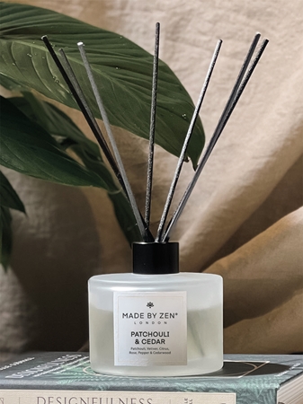 MADE BY ZEN Patchouli & Cedar aroma diffuser met vulling