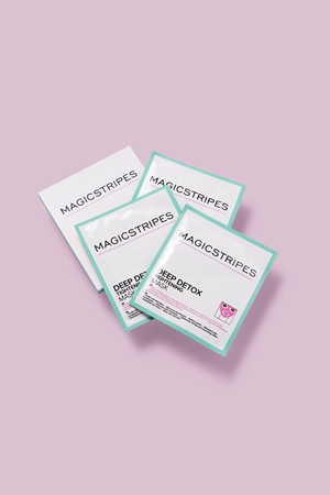 MAGICSTRIPES Deep Detox detox-naamio kiinteyttävä vaikutus