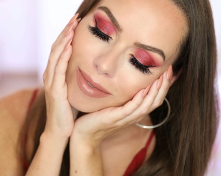 Makeup Revolution by Petra palette de fards à paupières